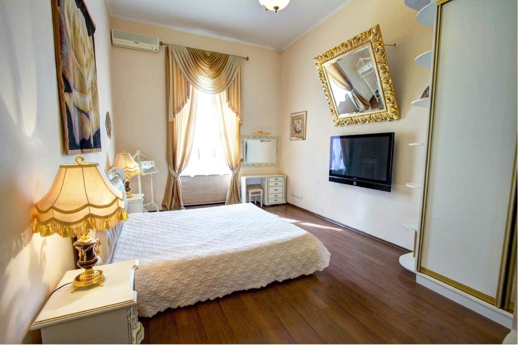 Ekaterina Apartments - Odessa Quarto foto